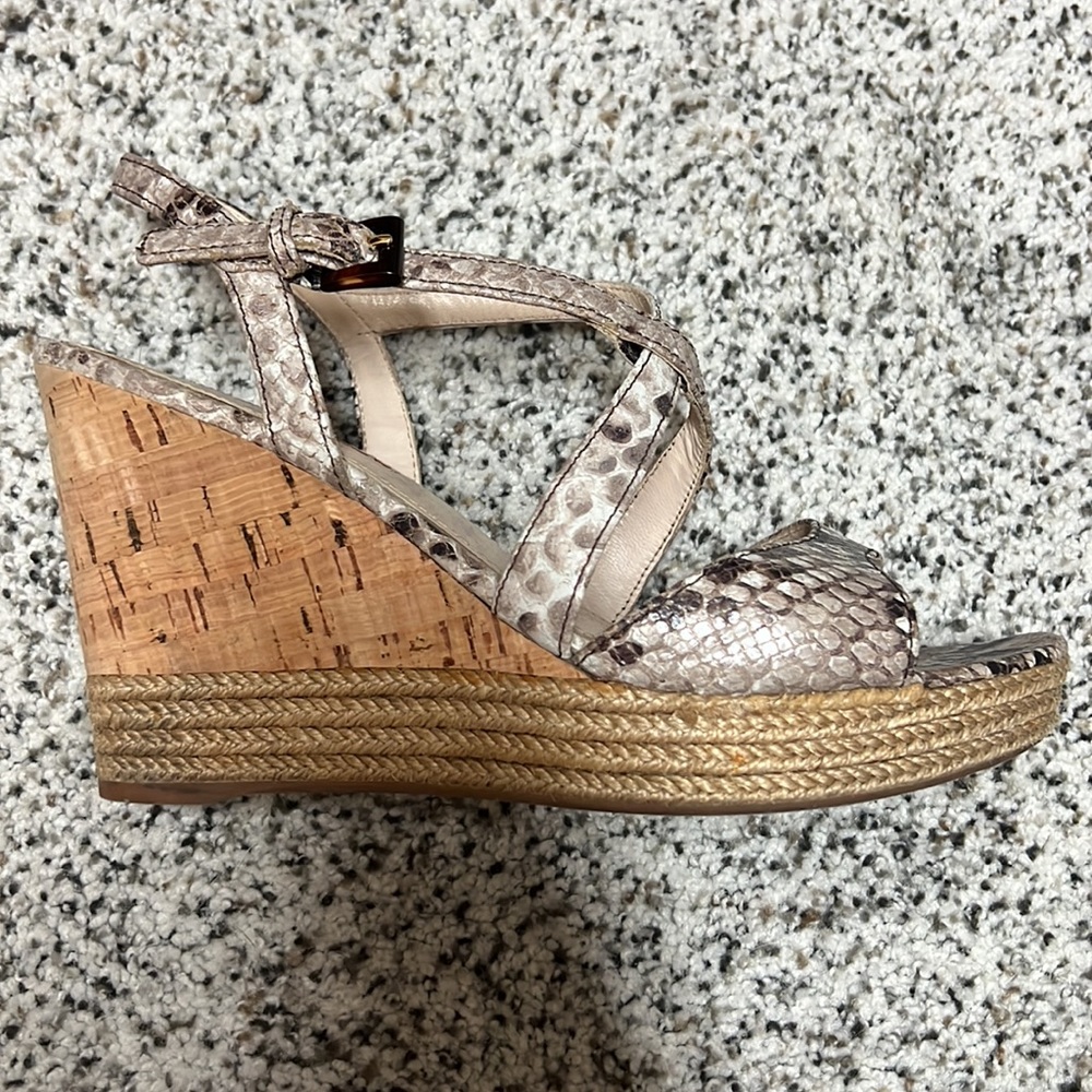 Authentic Pre Owned Python Prada Wedges Sz 8.5 Mi… - image 6